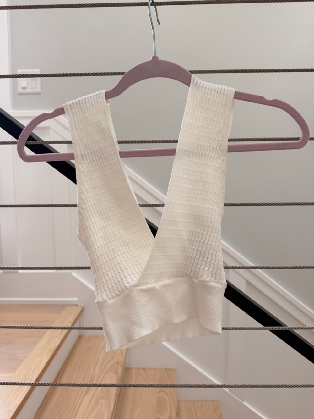 Cream/white Ribbed V-Neck Crop Top